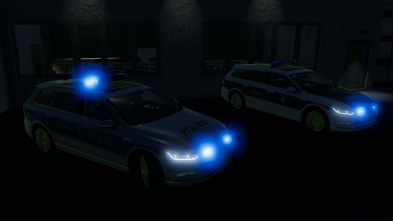 VW Passat B8 Police Hamburg and Customs Skins